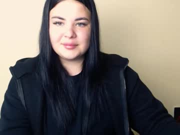  trisha li