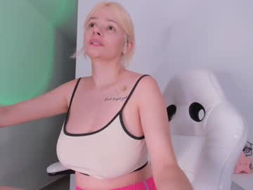 bella adams 