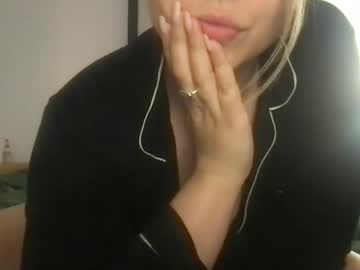 blondeass27