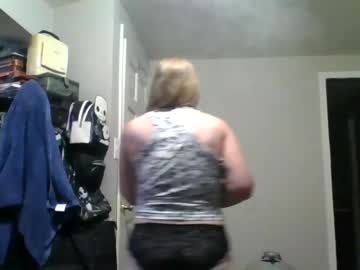 blondetoplease