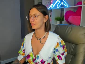 esther lewiss