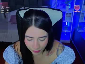 glow lia