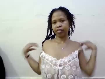hottie creamy