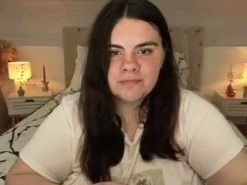 julia cute  