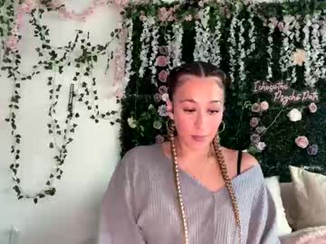 lyracovee