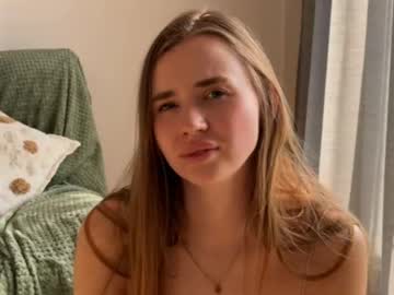 mia skye1