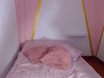 mia velour
