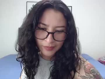 nicolee 8