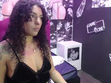 nixy 25